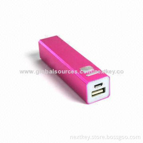 Universal USB Mobile Phone Chargers with 2,600mAh Capacity